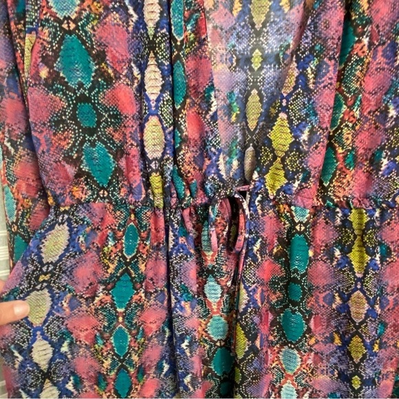 SHOW ME YOUR MUMU / Roxy Romper Oh My Boa Reptile Print Shorts Size XL - Picture 7 of 12